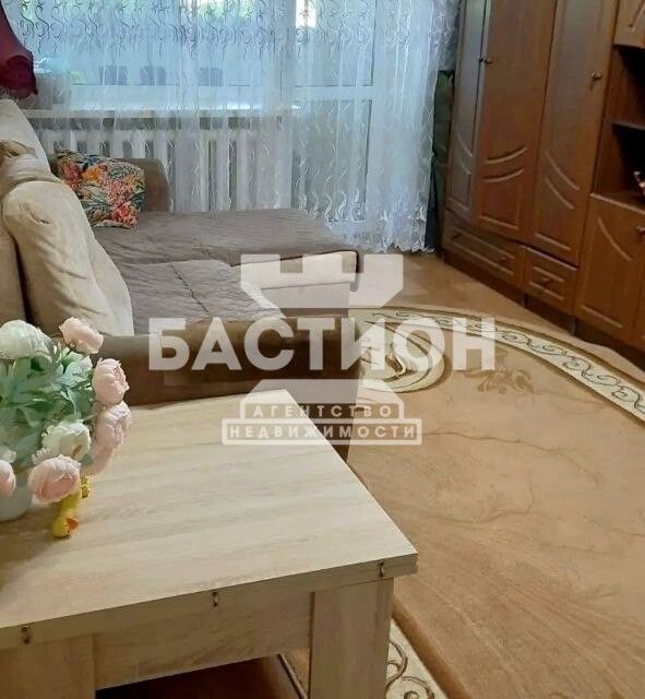 Продаётся 3-комнатная квартира, 60 м²