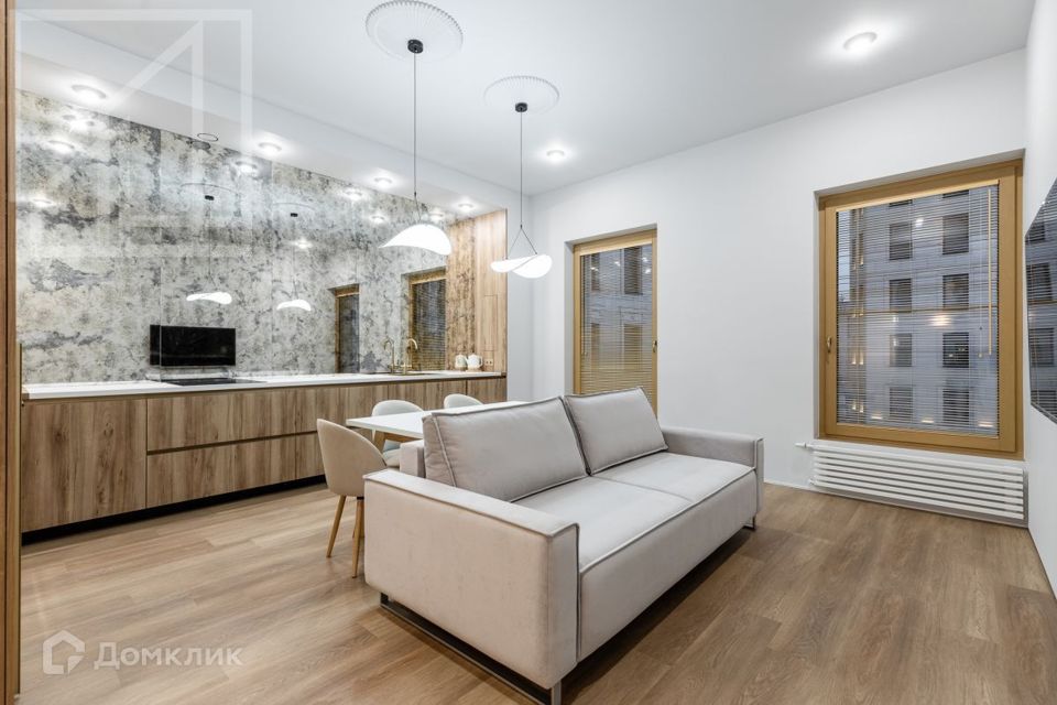 Сдаётся 2-комнатная квартира, 66 м²