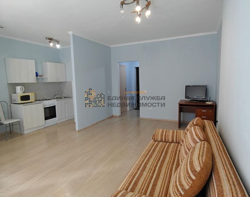 Сдаётся 1-комнатная квартира, 38 м²