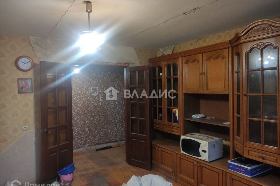 Продаётся 4-комнатная квартира, 70 м²