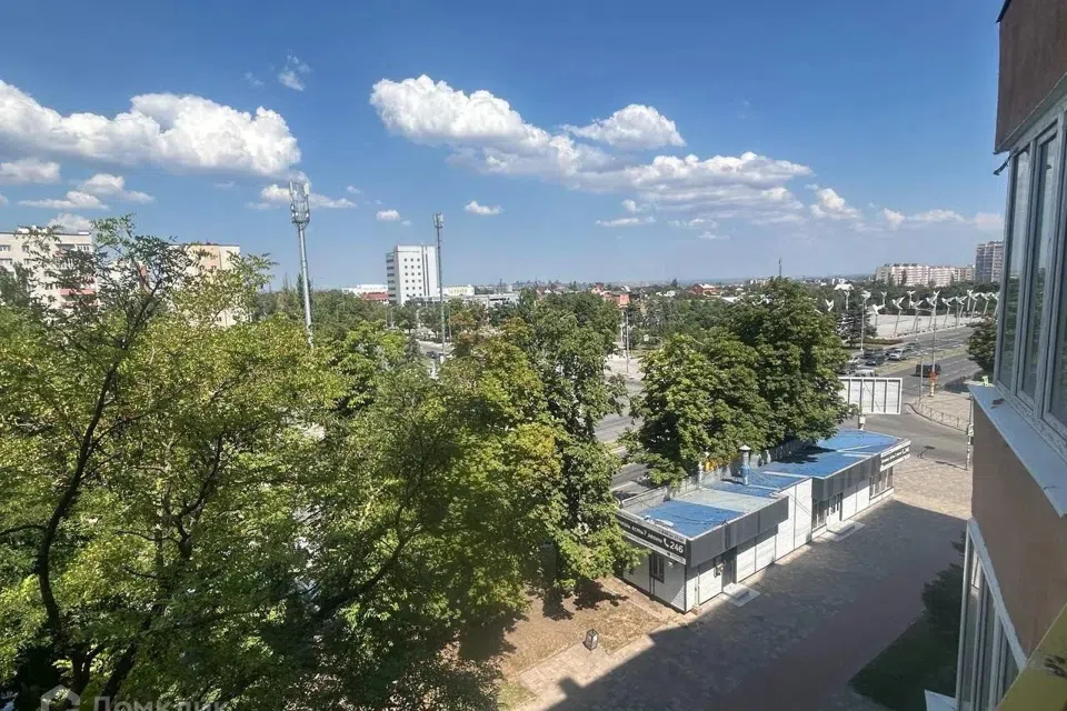 Продаётся 3-комнатная квартира, 58.4 м²