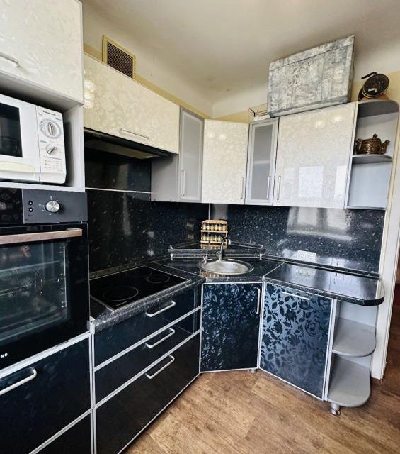 Продаётся 3-комнатная квартира, 54 м²