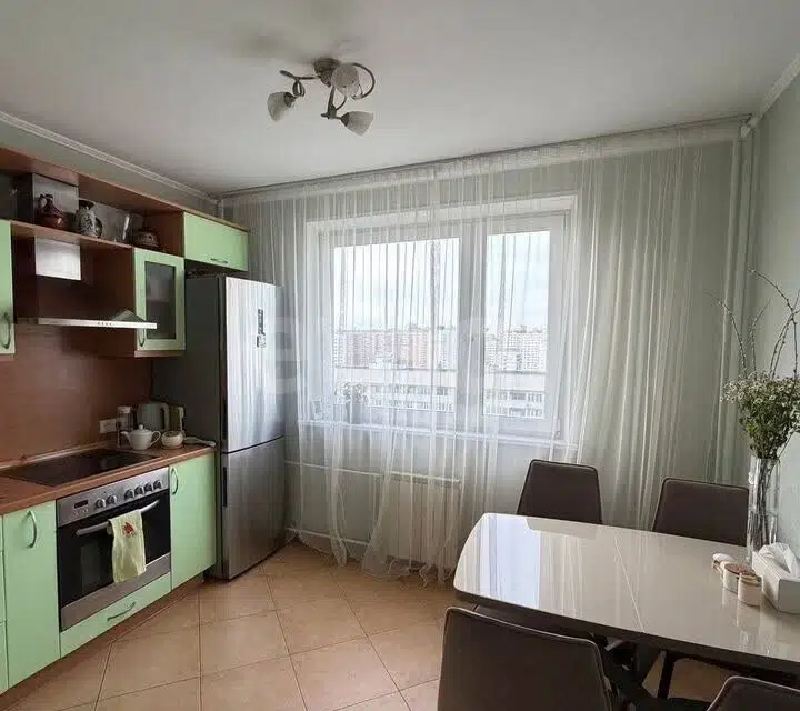 Продаётся 3-комнатная квартира, 74.4 м²