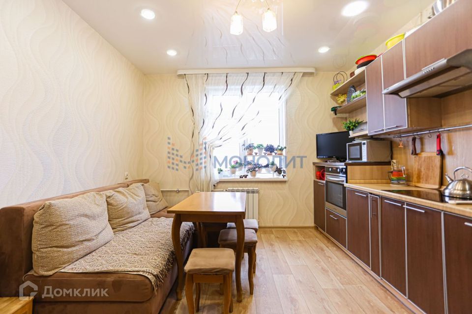 Продаётся 2-комнатная квартира, 59.6 м²