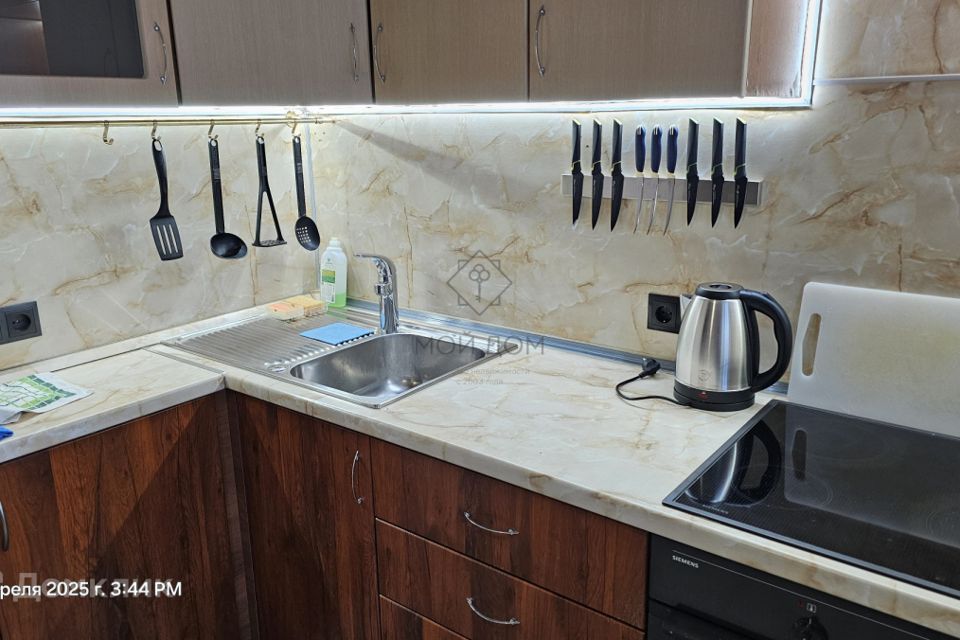 Сдаётся 1-комнатная квартира, 38 м²