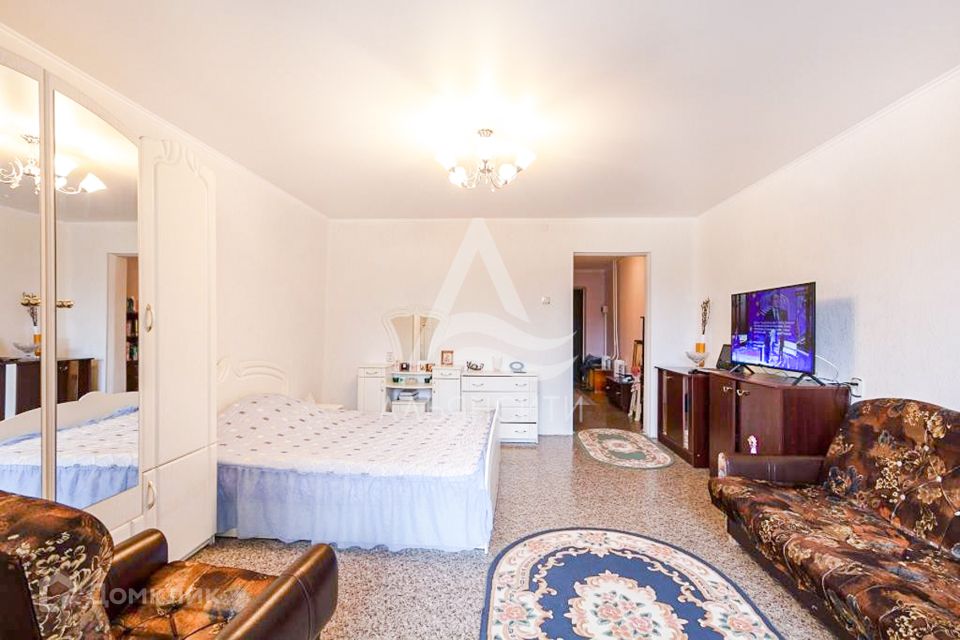 Продаётся 1-комнатная квартира, 37.3 м²