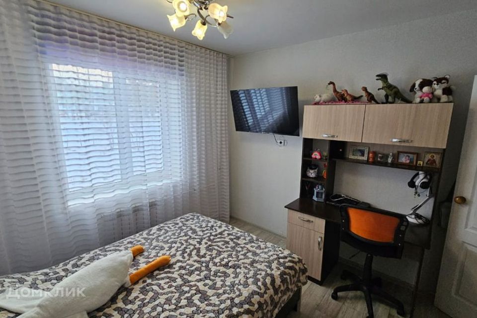 Продаётся 2-комнатная квартира, 55.7 м²