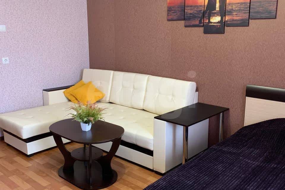 Продаётся 1-комнатная квартира, 40.6 м²