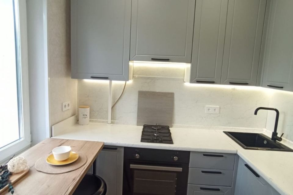 Продаётся 3-комнатная квартира, 58.4 м²