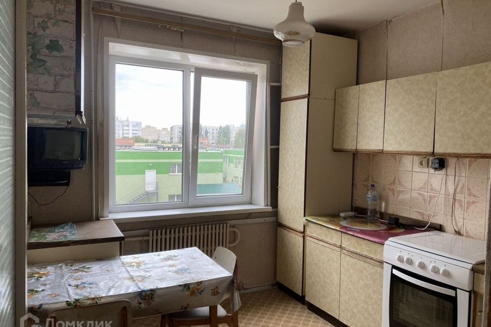 Продаётся 4-комнатная квартира, 72 м²