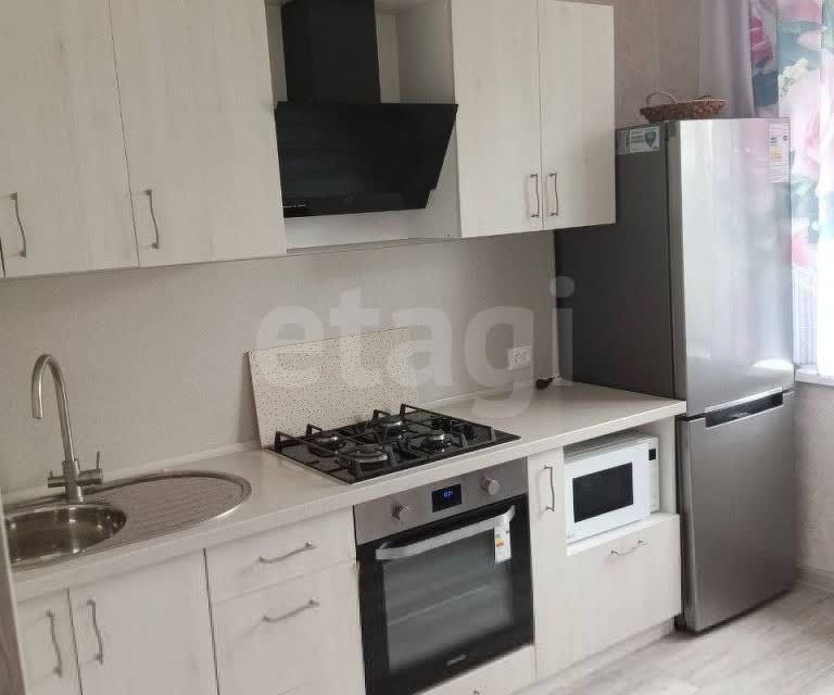Сдаётся 1-комнатная квартира, 40 м²