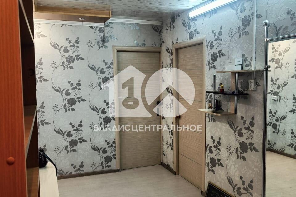 Продаётся 2-комнатная квартира, 43.8 м²