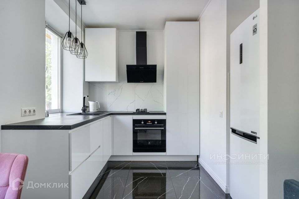 Продаётся 2-комнатная квартира, 42.9 м²
