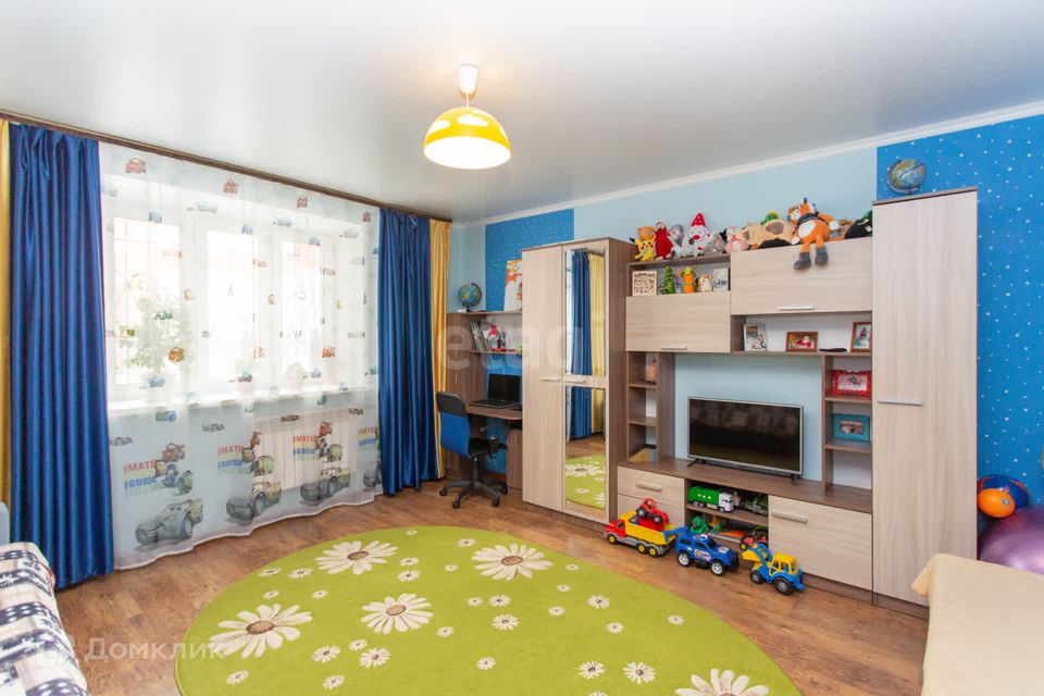 Продаётся 3-комнатная квартира, 81 м²