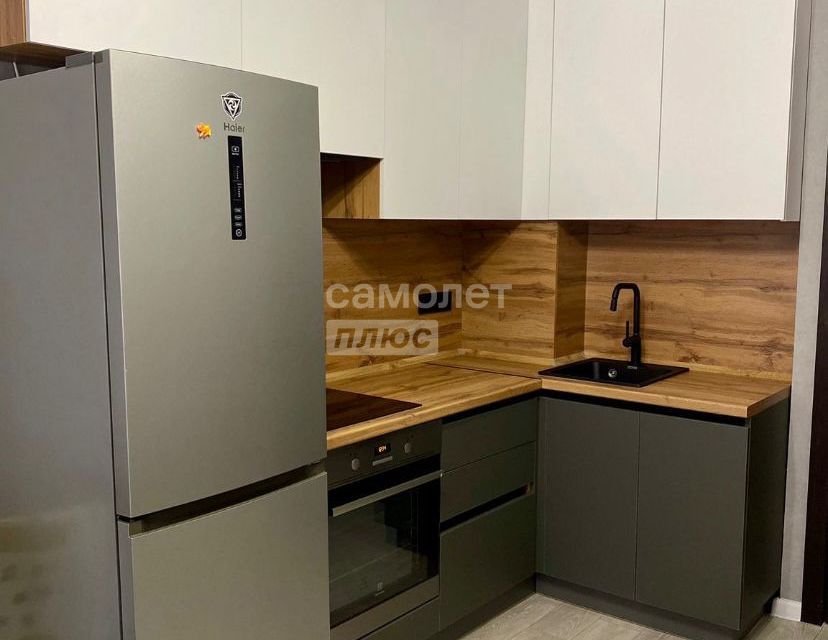 Продаётся 1-комнатная квартира, 42.5 м²