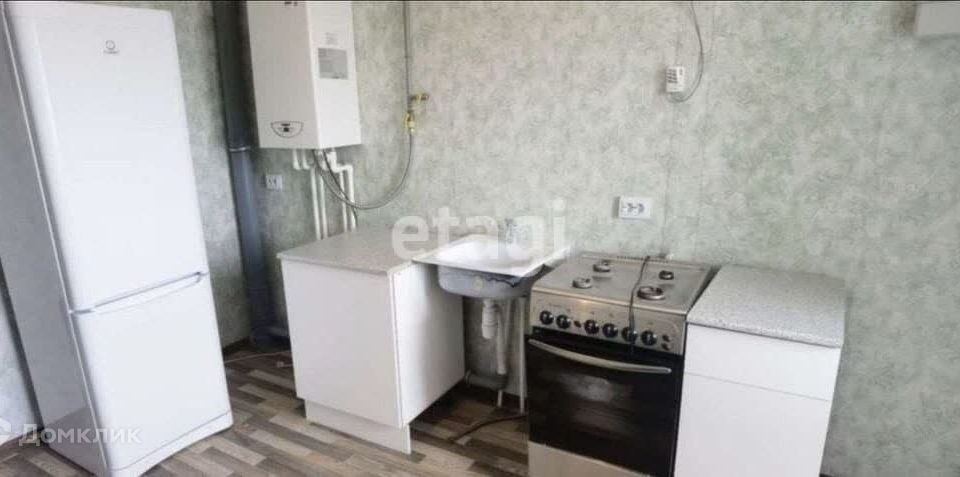Продаётся 1-комнатная квартира, 38 м²