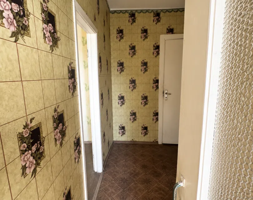 Продаётся 3-комнатная квартира, 55.6 м²
