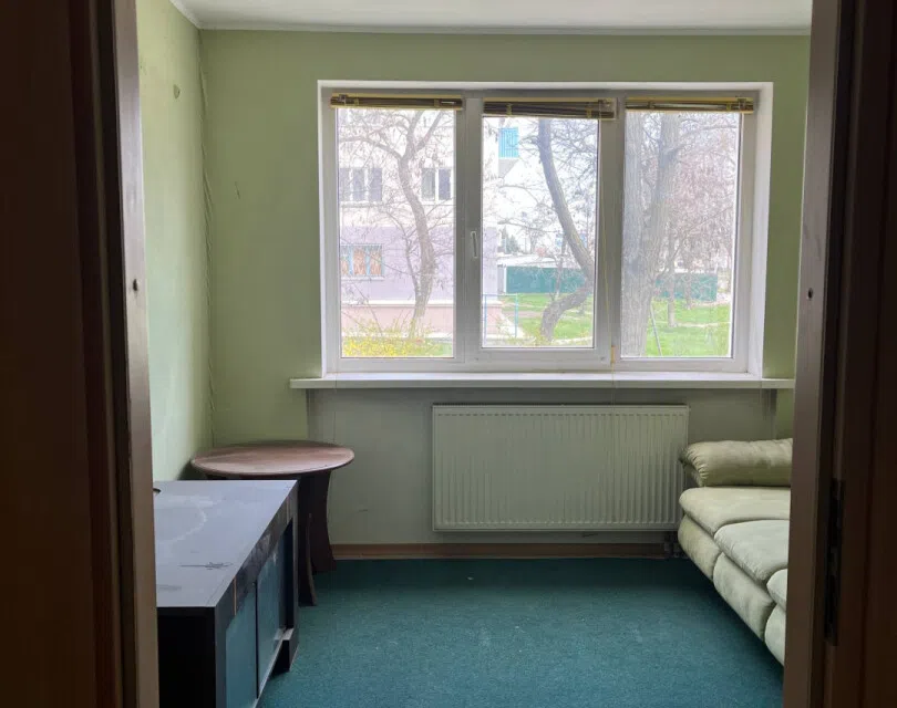 Продаётся 1-комнатная квартира, 35.2 м²