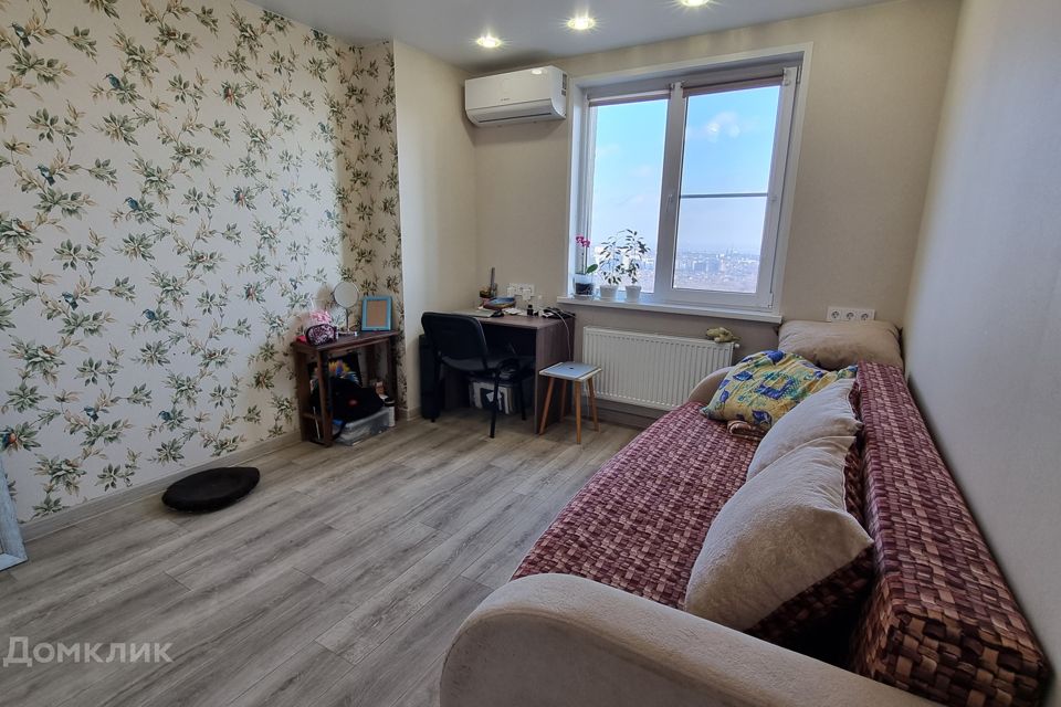Продаётся 1-комнатная квартира, 39.7 м²