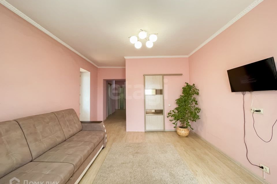 Продаётся 2-комнатная квартира, 56.5 м²