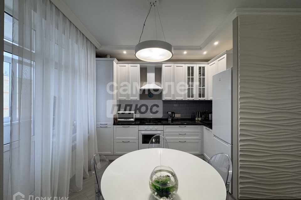 Продаётся 1-комнатная квартира, 42.25 м²