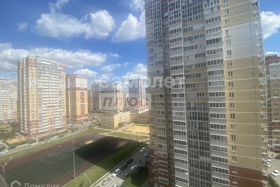 Продаётся 1-комнатная квартира, 44.1 м²