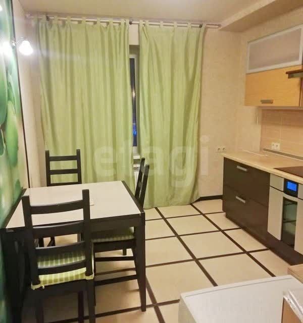 Сдаётся 3-комнатная квартира, 80 м²