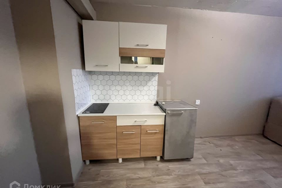 Продаётся комната в 1-комн. квартире, 15.8 м²