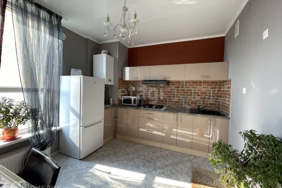 Продаётся 1-комнатная квартира, 40.2 м²