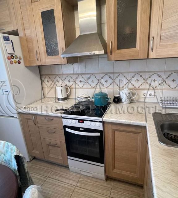 Сдаётся 1-комнатная квартира, 37 м²