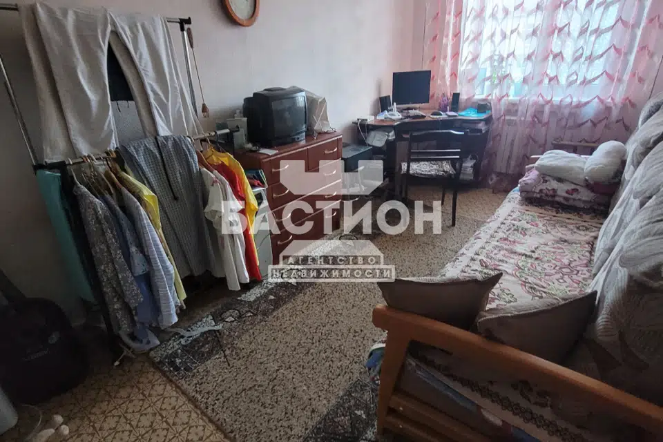 Продаётся 3-комнатная квартира, 56 м²