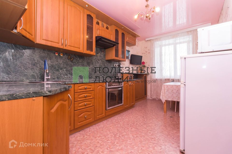 Продаётся 4-комнатная квартира, 76 м²