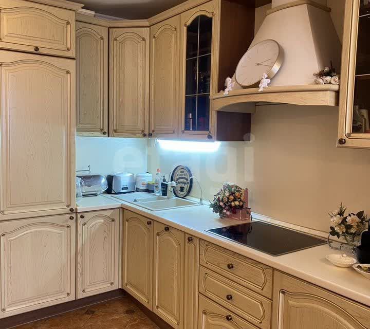 Продаётся 1-комнатная квартира, 40.6 м²