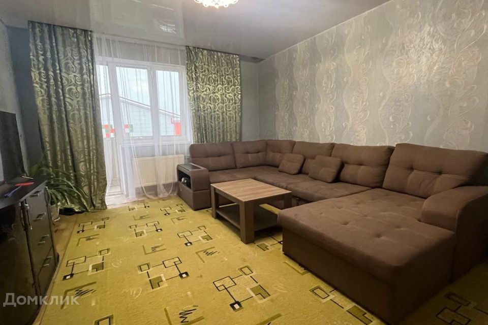 Продаётся 3-комнатная квартира, 81 м²