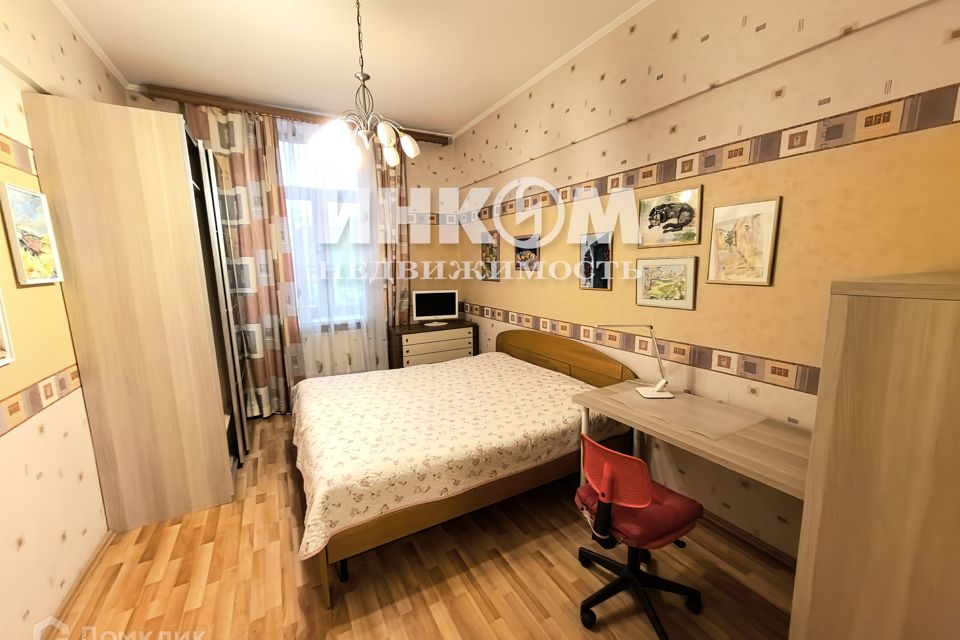 Сдаётся 2-комнатная квартира, 55 м²