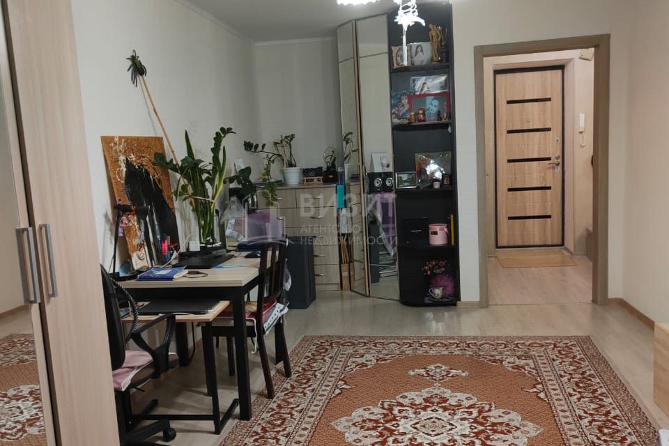 Продаётся 1-комнатная квартира, 37.1 м²