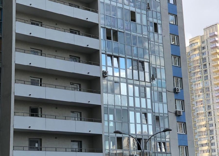 Продаётся 2-комнатная квартира, 56 м²