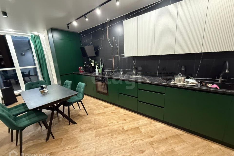 Продаётся 2-комнатная квартира, 62 м²