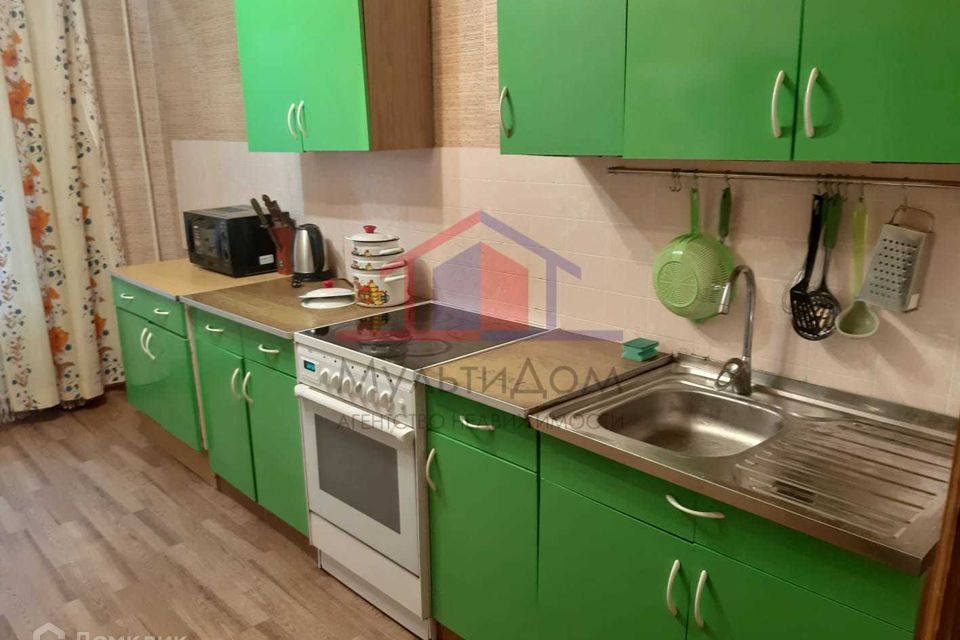 Сдаётся 3-комнатная квартира, 90 м²