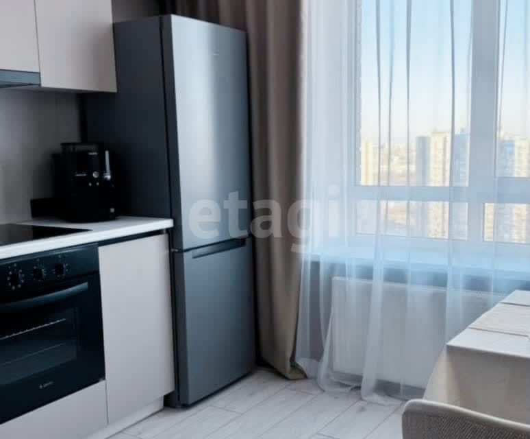 Продаётся 1-комнатная квартира, 42.3 м²
