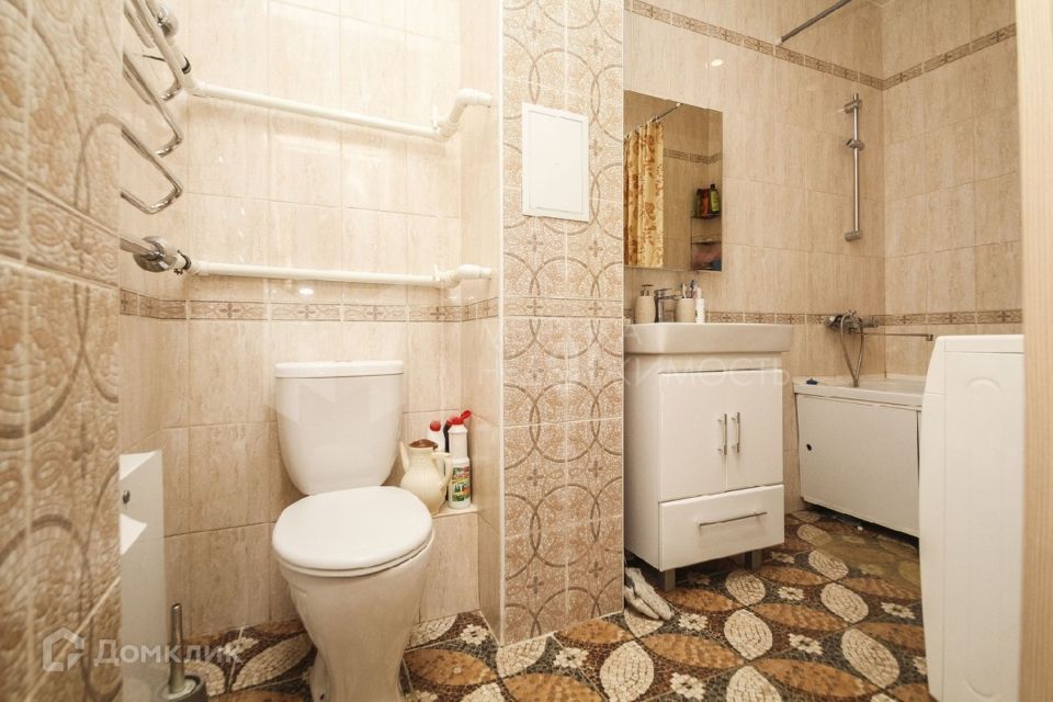 Продаётся 2-комнатная квартира, 69.4 м²