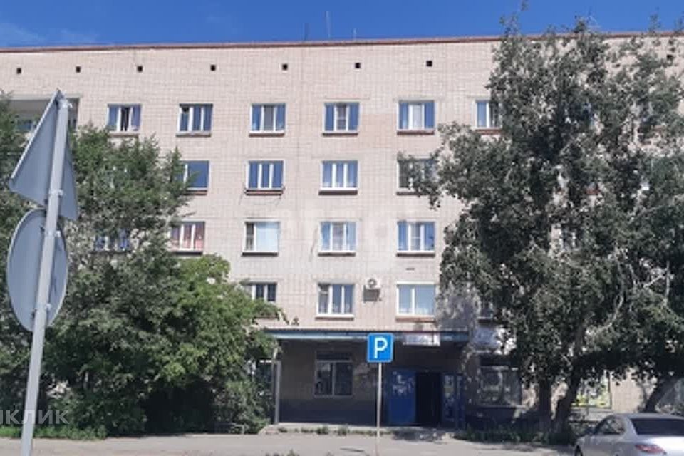 Продаётся комната в 1-комн. квартире, 13.2 м²