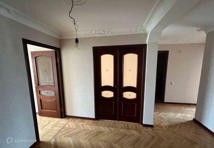 Продаётся 4-комнатная квартира, 90 м²