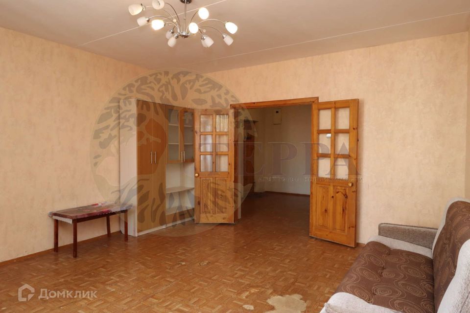 Сдаётся 2-комнатная квартира, 75 м²