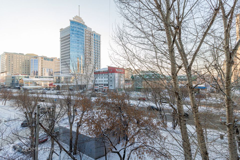 Продаётся 3-комнатная квартира, 70 м²
