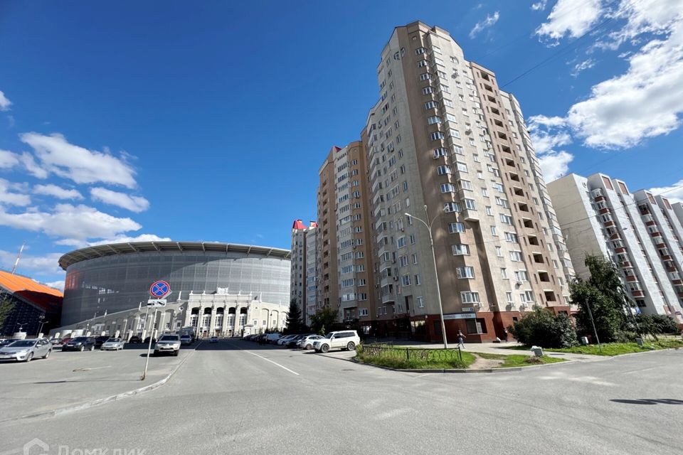 Продаётся 1-комнатная квартира, 47.6 м²