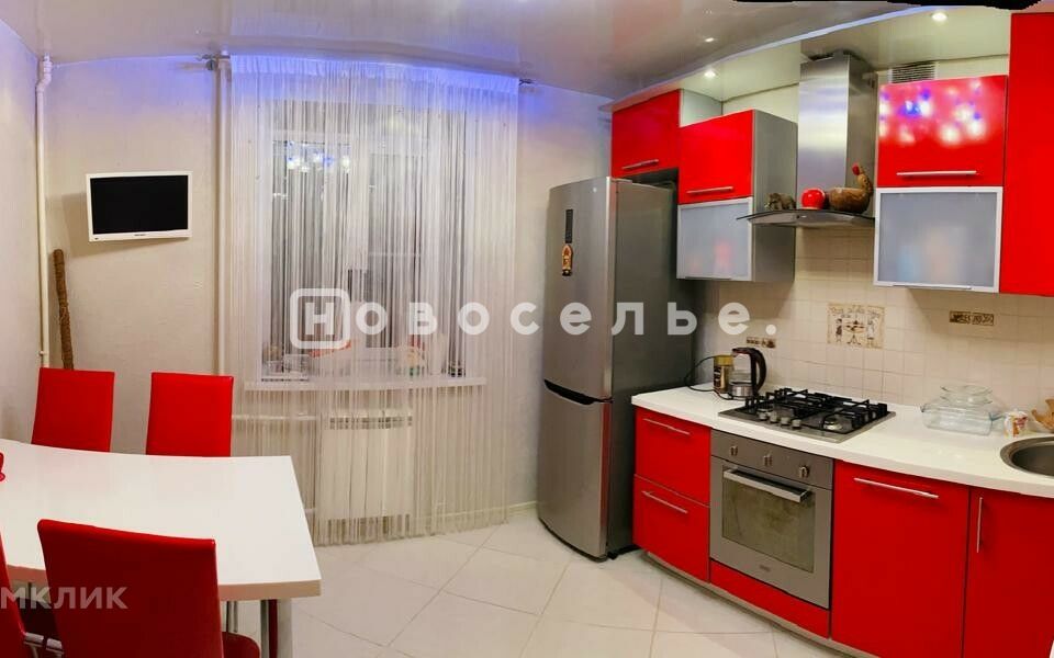 Продаётся 2-комнатная квартира, 65 м²