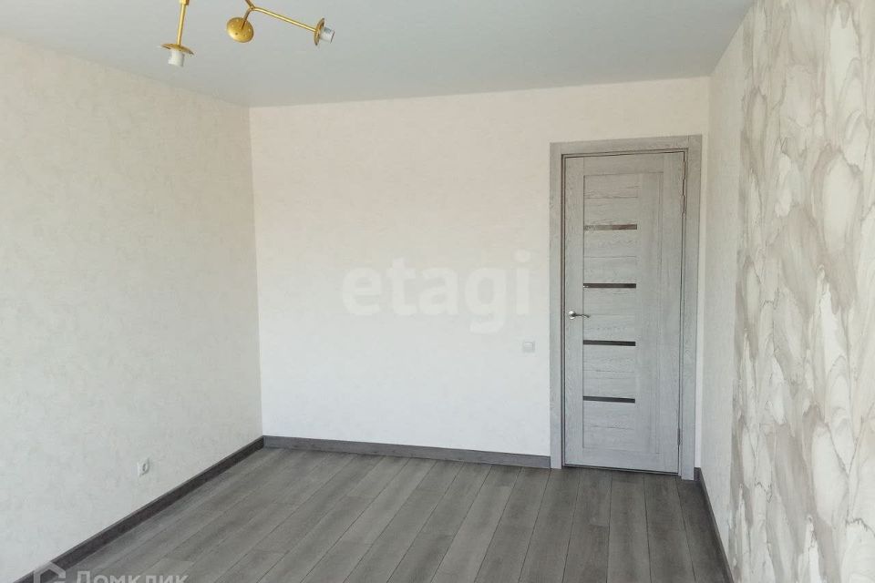 Продаётся 2-комнатная квартира, 70.6 м²