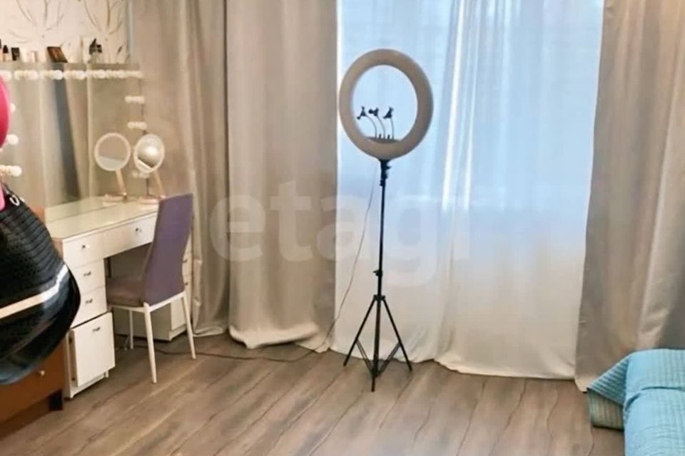 Продаётся 2-комнатная квартира, 56 м²