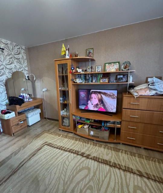 Продаётся 5-комнатная квартира, 97.9 м²